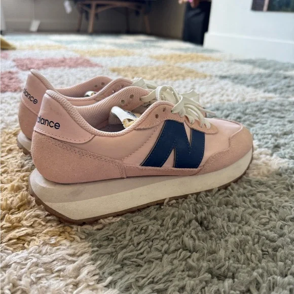 New Balance Pink and Navy Sneakers - Picture 5 of 7